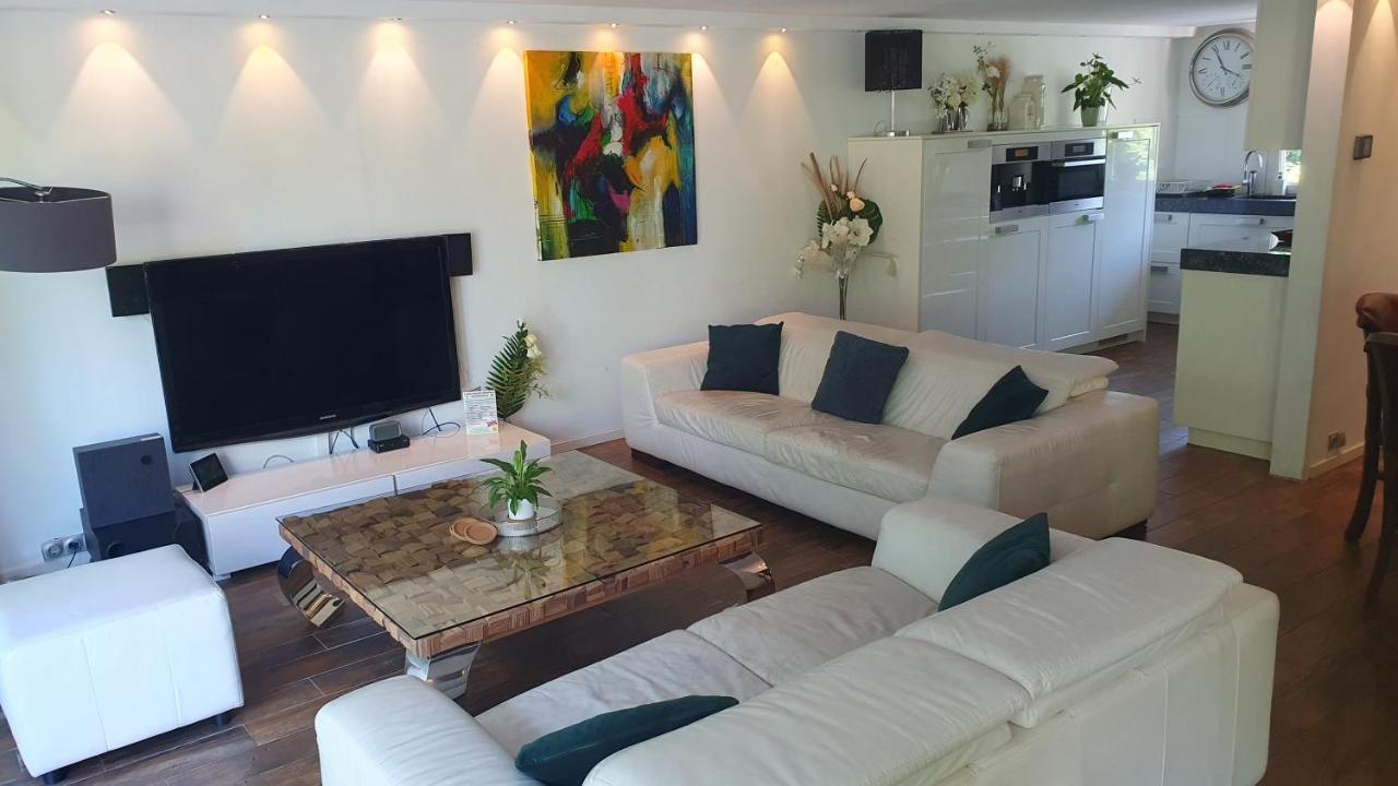 Lake House 74, Luxury Accommodation Ir Sauna Warmond 외부 사진