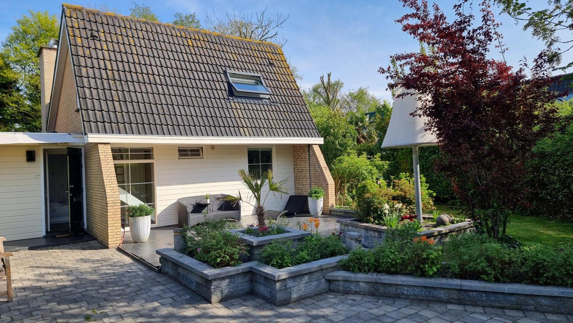 Lake House 74, Luxury Accommodation Ir Sauna Warmond 외부 사진